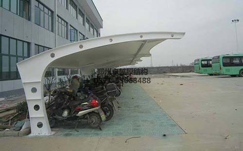 駐馬店富興電子科技園膜結(jié)構(gòu)車(chē)棚