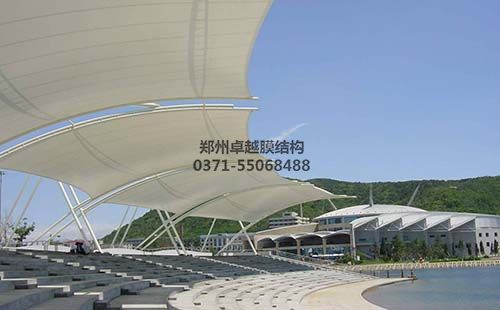 投入使用的膜結(jié)構(gòu)設(shè)施應該定期檢查維護