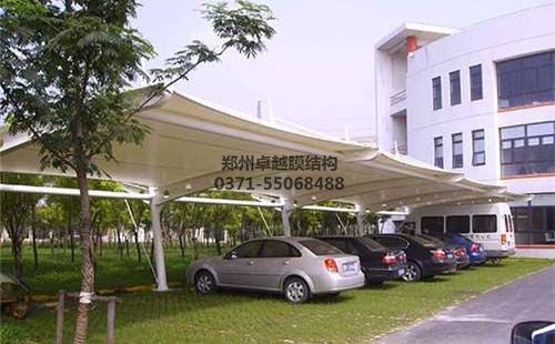 膜結(jié)構(gòu)車(chē)棚造價(jià)影響因素