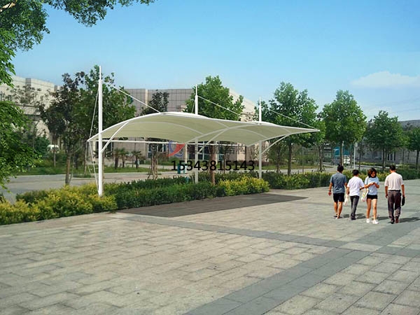錦州充電站膜結構遮陽棚【生產(chǎn)銷售】 　　