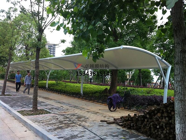 膜結(jié)構(gòu)雨棚遮陽棚效果怎么樣？