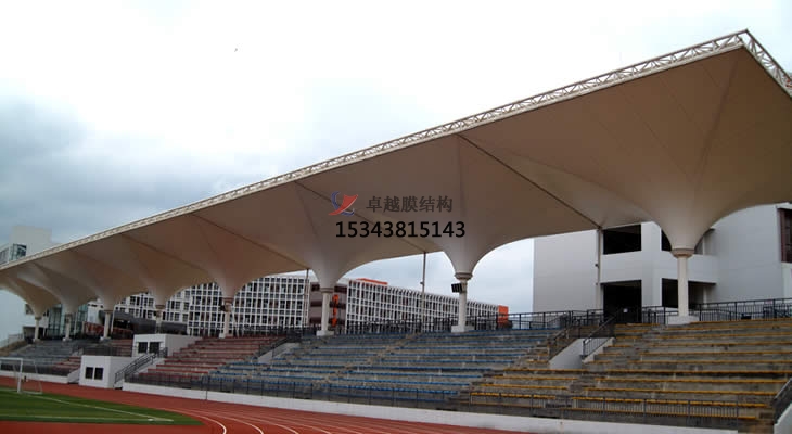 宜章體育公園膜結(jié)構(gòu)【看臺雨棚】門球場案例