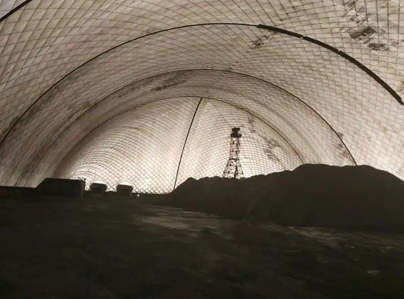 膜結(jié)構(gòu)煤棚圖片