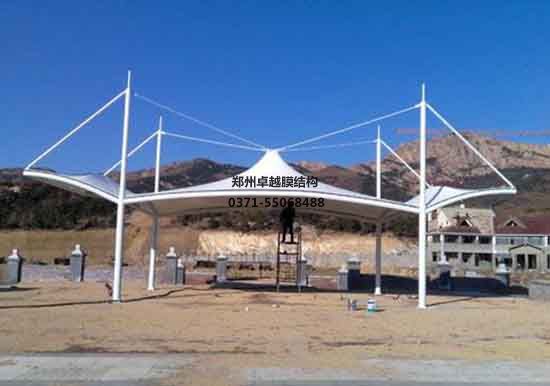 天津張拉膜籃球場遮陽棚生產(chǎn)廠家設計施工【天津大學張拉膜籃球場遮陽棚】等項目