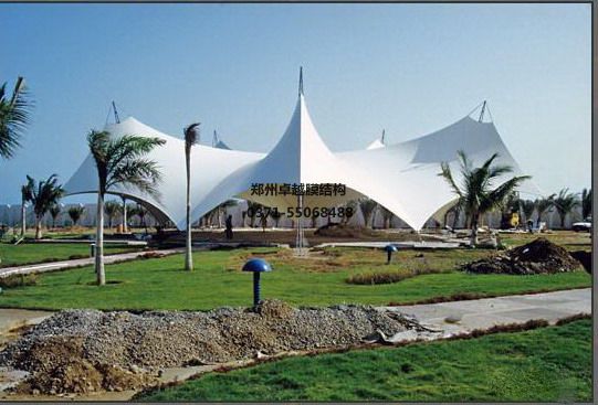 膜結構地下車庫入口